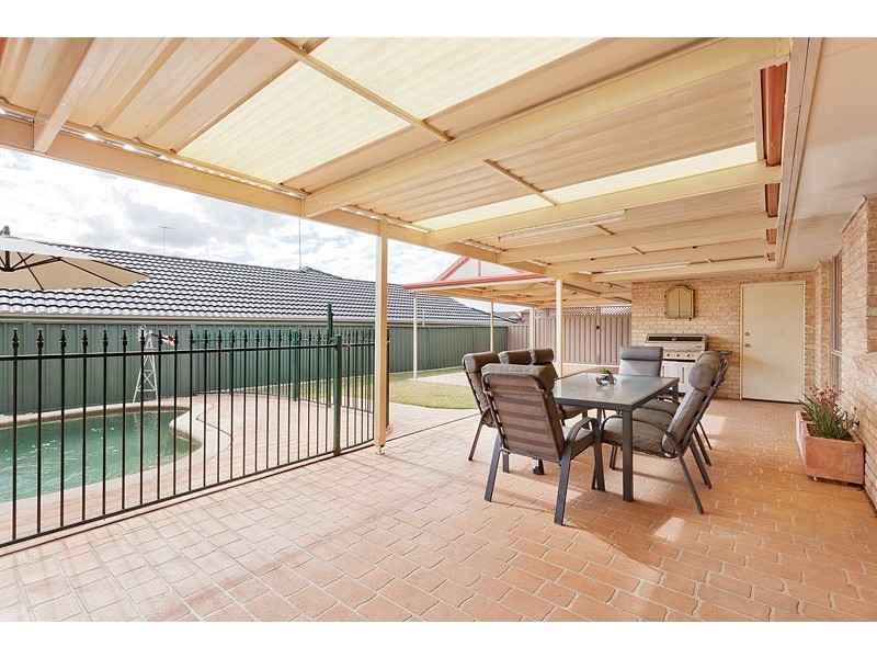 49 St Andrews Drive, Glenmore Park NSW 2745