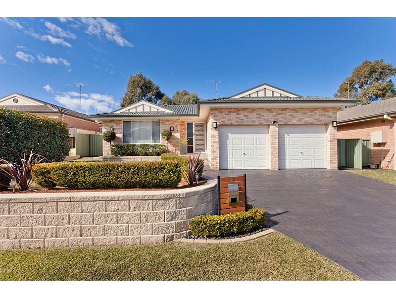 16 Wittama Drive, Glenmore Park NSW 2745