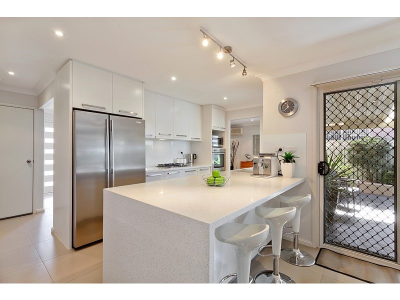 16 Wittama Drive, Glenmore Park NSW 2745