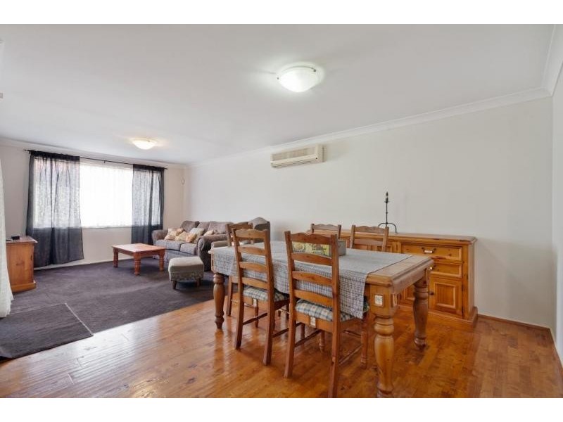 10 Mari Close, Glenmore Park NSW 2745