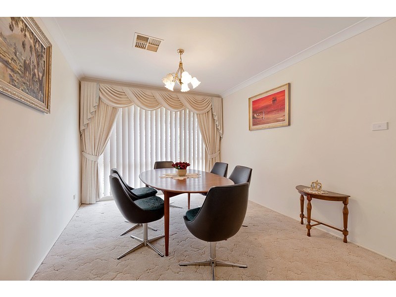 5 Huntingdale Drive, Glenmore Park NSW 2745