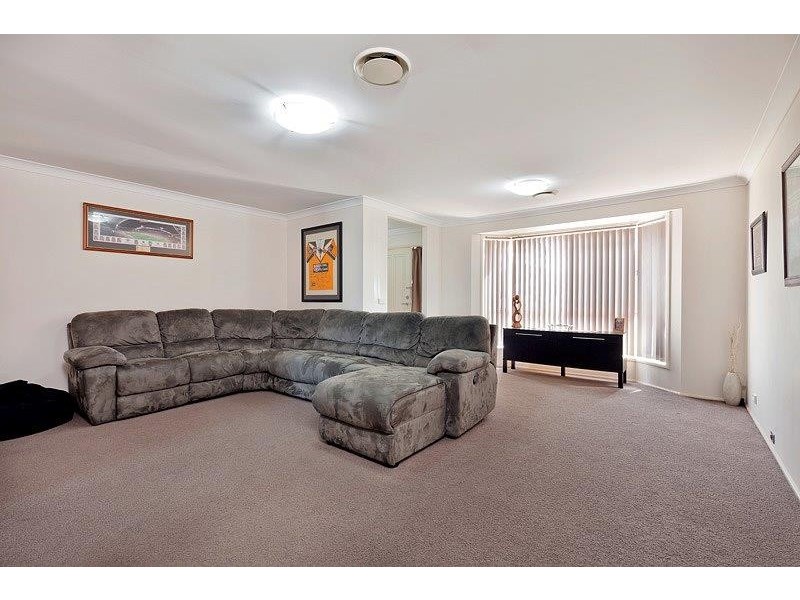 28 Kobina Avenue, Glenmore Park NSW 2745