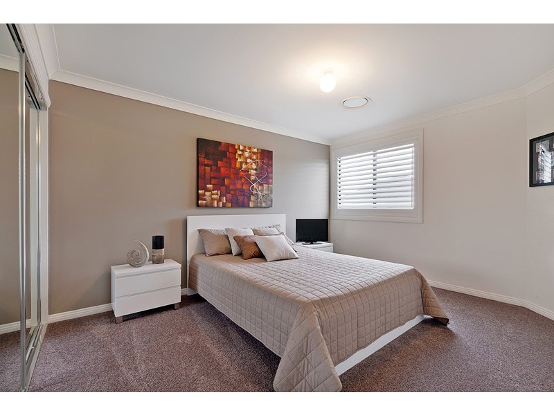 114 Ridgetop Drive, Glenmore Park NSW 2745