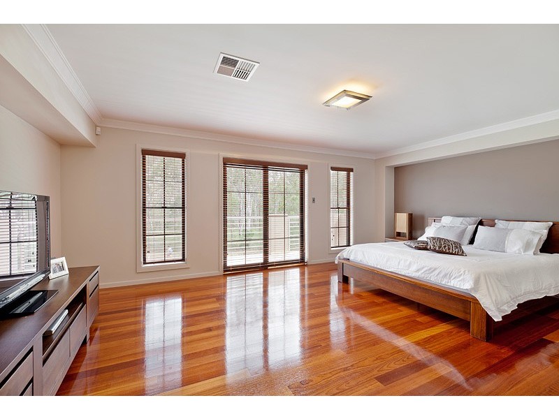 68 Ridgetop Drive, Glenmore Park NSW 2745