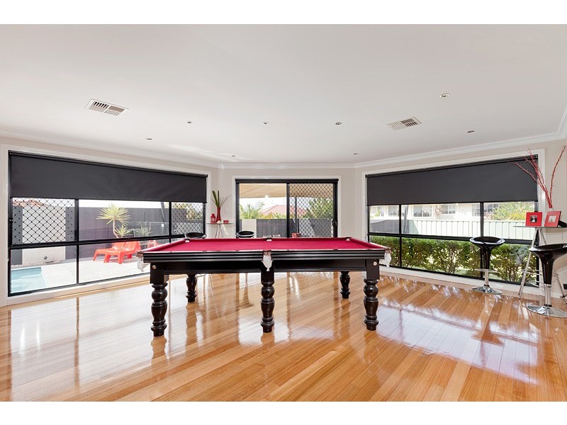 116 Glengarry Drive, Glenmore Park NSW 2745