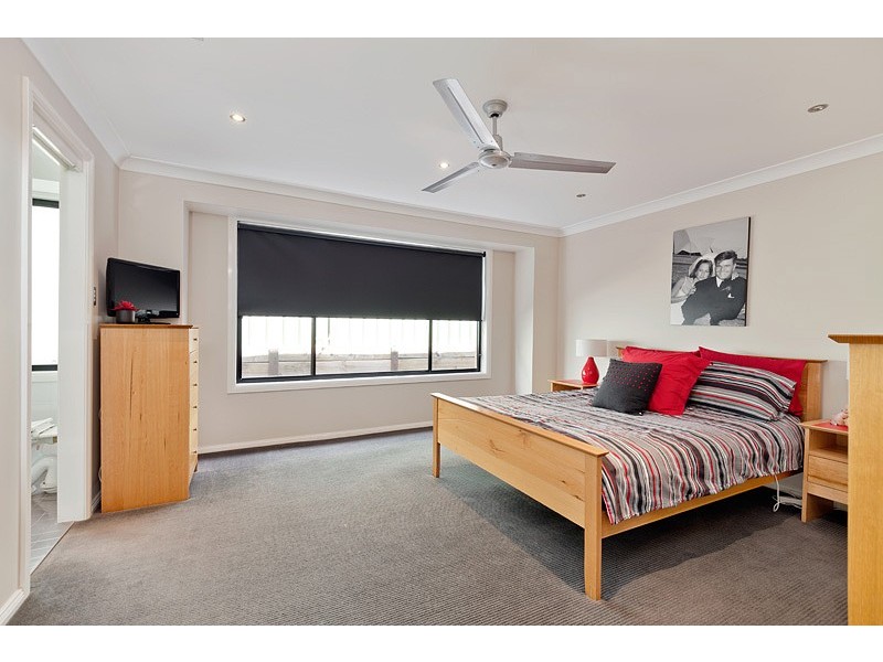 116 Glengarry Drive, Glenmore Park NSW 2745