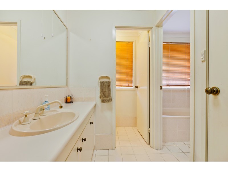 9 Pritchard Place, Glenmore Park NSW 2745