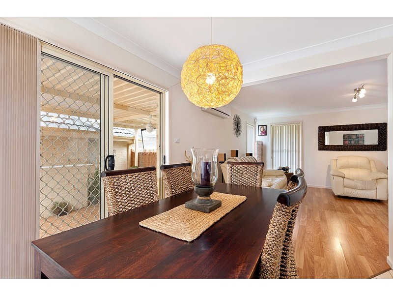 2/49 Barry Street, Cambridge Park NSW 2747