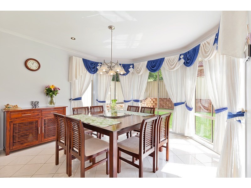 1 Marcus Clarke Cres, Glenmore Park NSW 2745