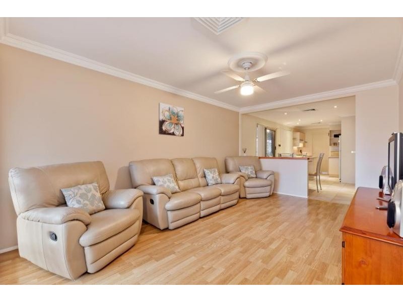 59 Kumbara Close, Glenmore Park NSW 2745