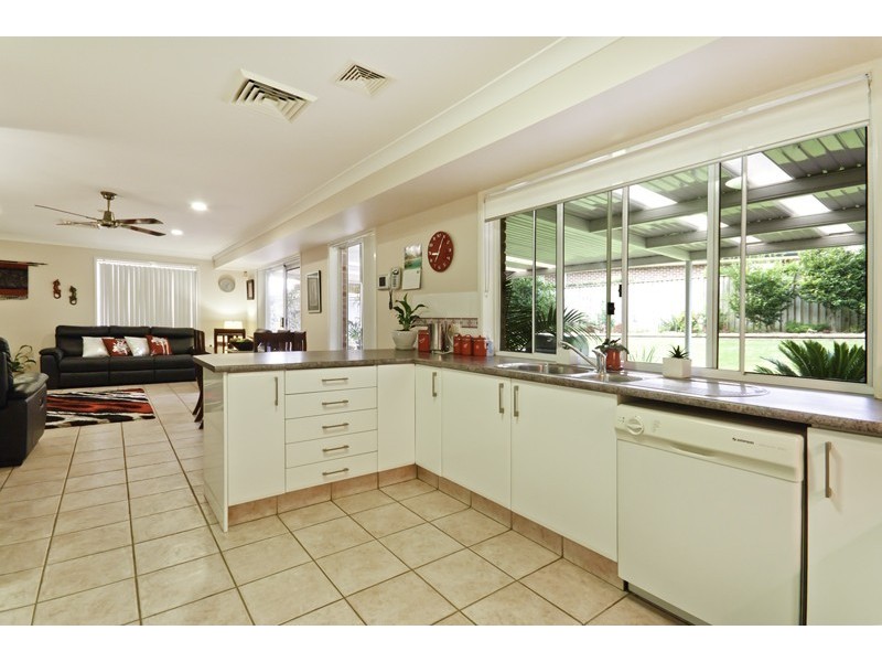 24 Marcus Clarke Crescent, Glenmore Park NSW 2745