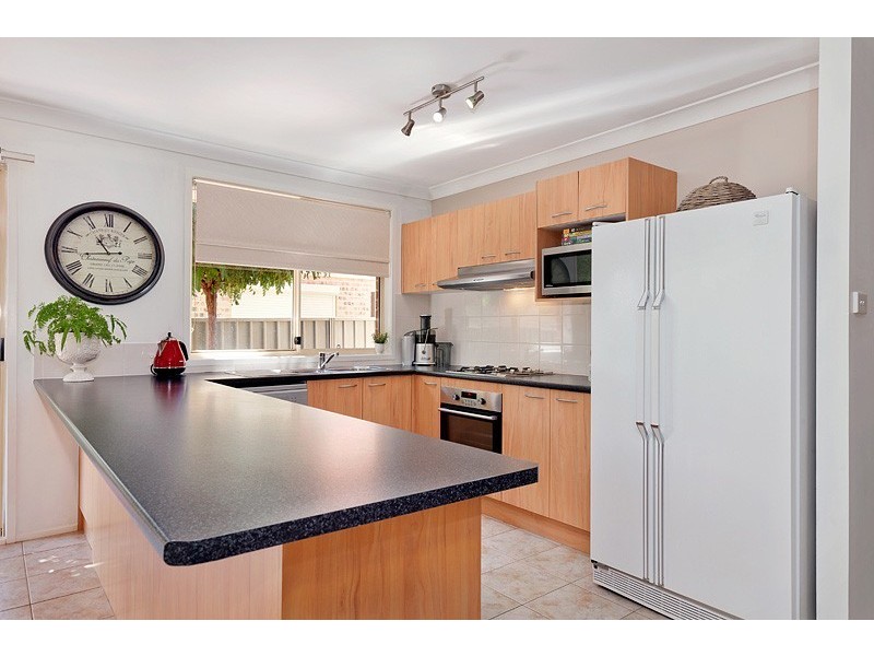 13 Kukundi Drive, Glenmore Park NSW 2745