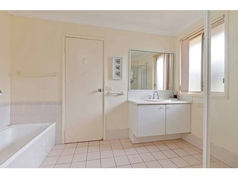 39 Pardalote Place, Glenmore Park NSW 2745