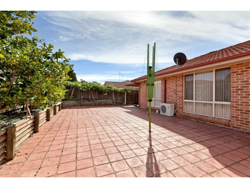 16 Silvereye Close, Glenmore Park NSW 2745