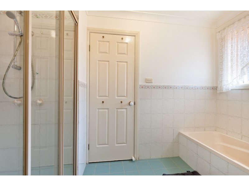 16 Silvereye Close, Glenmore Park NSW 2745