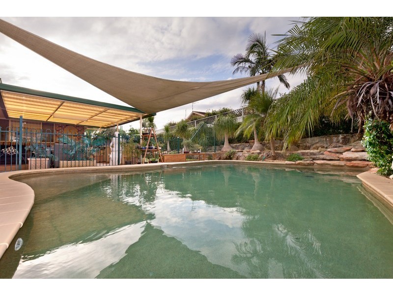 5 Marie Pitt Place, Glenmore Park NSW 2745