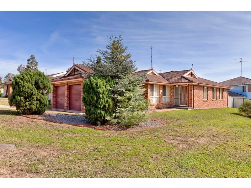25 Ferntree Close, Glenmore Park NSW 2745