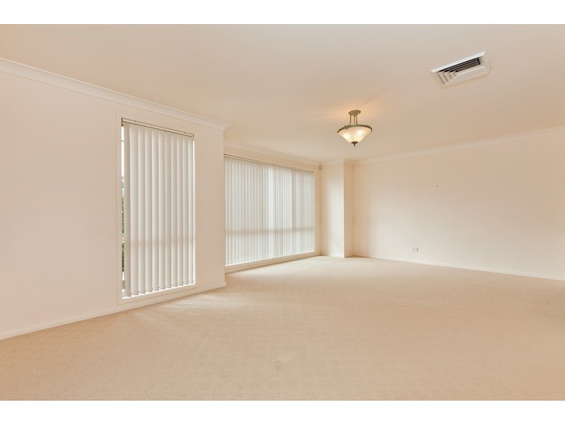 50 Shearwater Drive, Glenmore Park NSW 2745