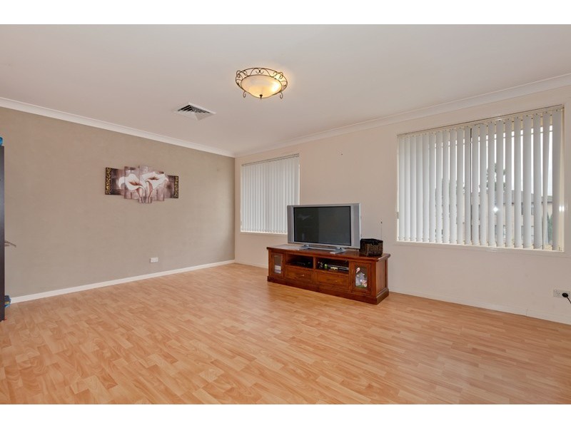 50 Shearwater Drive, Glenmore Park NSW 2745