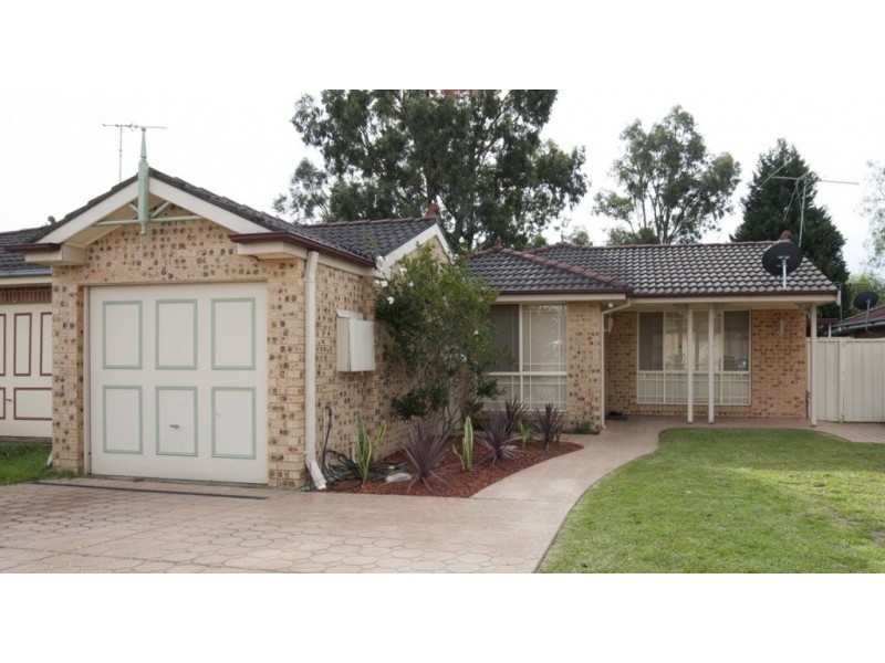 5 Kumbara Close, Glenmore Park NSW 2745