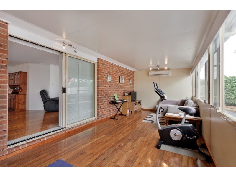 40 Yuroka Street, Glenmore Park NSW 2745