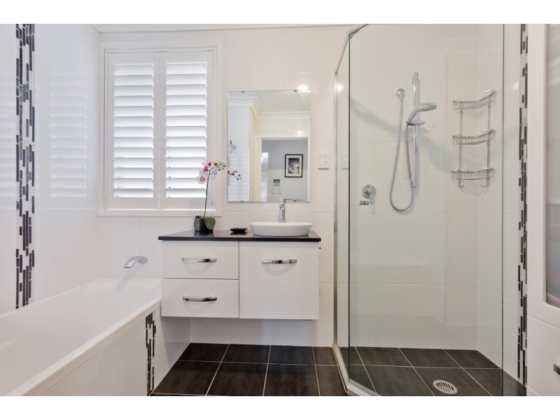 40 Yuroka Street, Glenmore Park NSW 2745