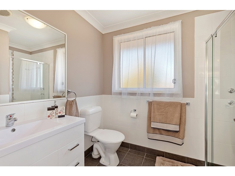 41 Sunningdale Drive, Glenmore Park NSW 2745