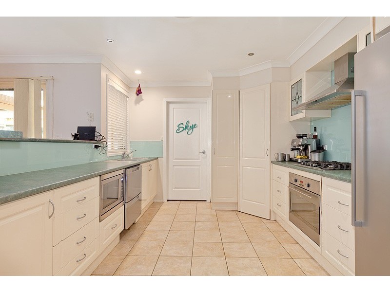 7 Harriett Close, Glenmore Park NSW 2745