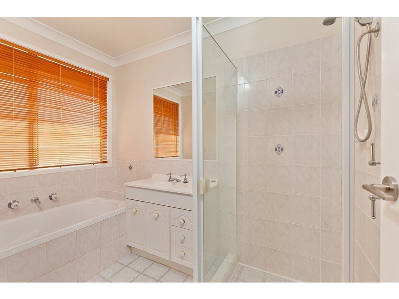 27 Aberdeen Circuit, Glenmore Park NSW 2745