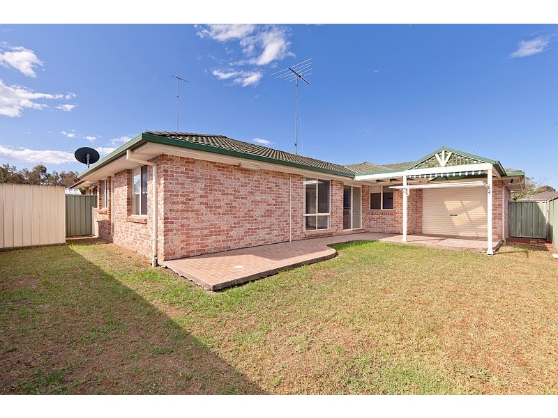 27 Aberdeen Circuit, Glenmore Park NSW 2745
