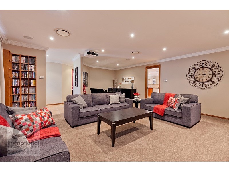 51 Lady Jamison Drive, Glenmore Park NSW 2745