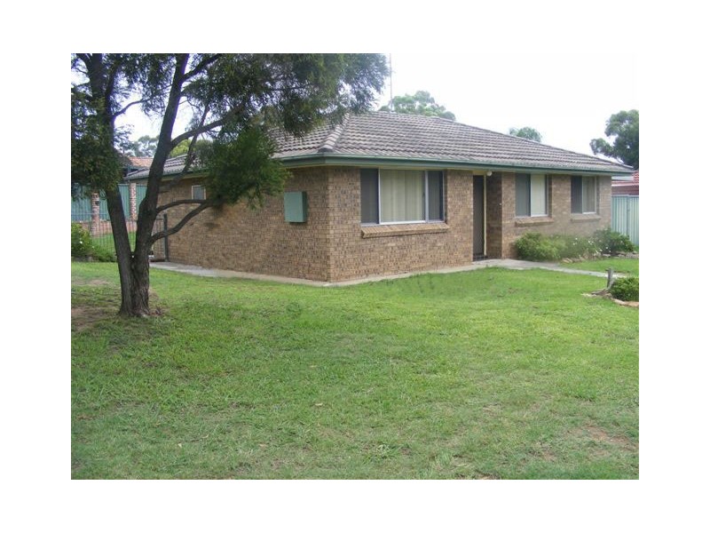 24 Summerfield Circuit, Cambridge Gardens NSW 2747