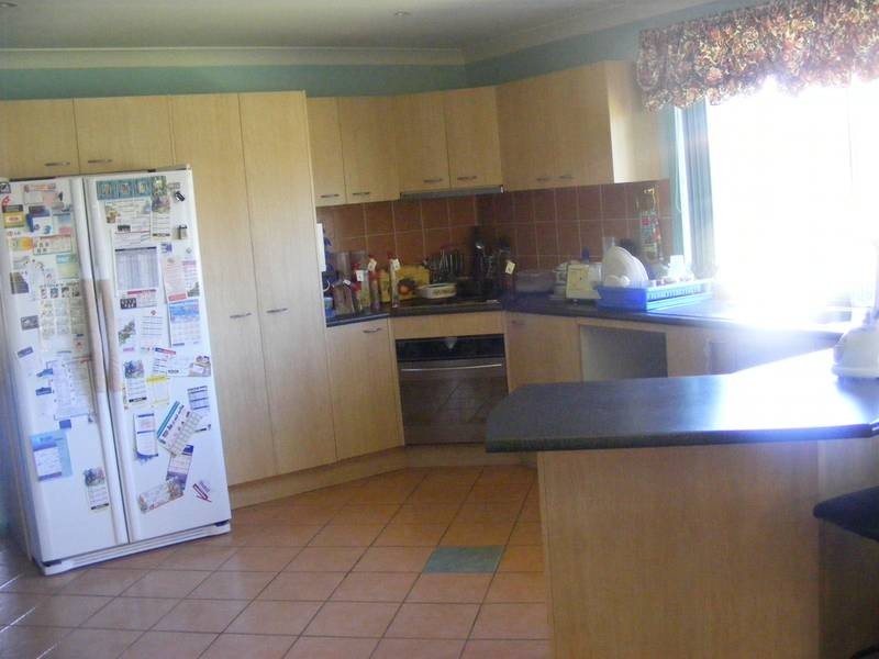 2 Kuma Place, Glenmore Park NSW 2745