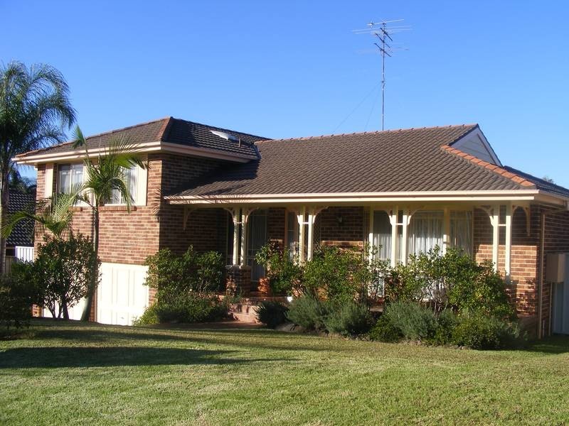 3 Miles Franklin Close, Glenmore Park NSW 2745