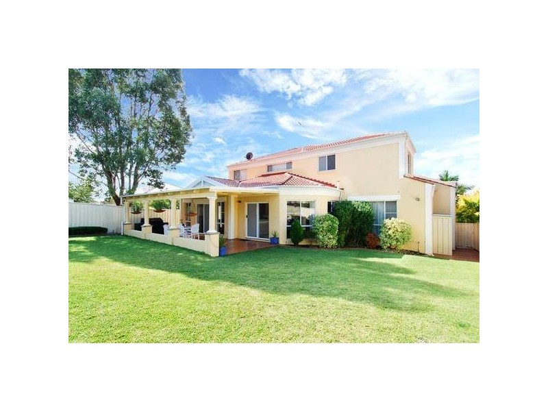 11 Dungara Cres, Glenmore Park NSW 2745