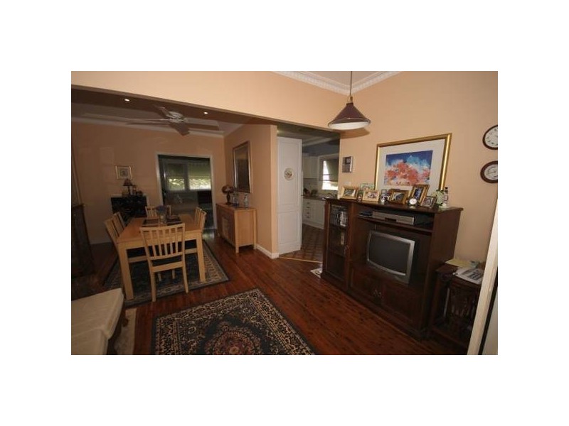 208 Stafford Street, Penrith NSW 2750