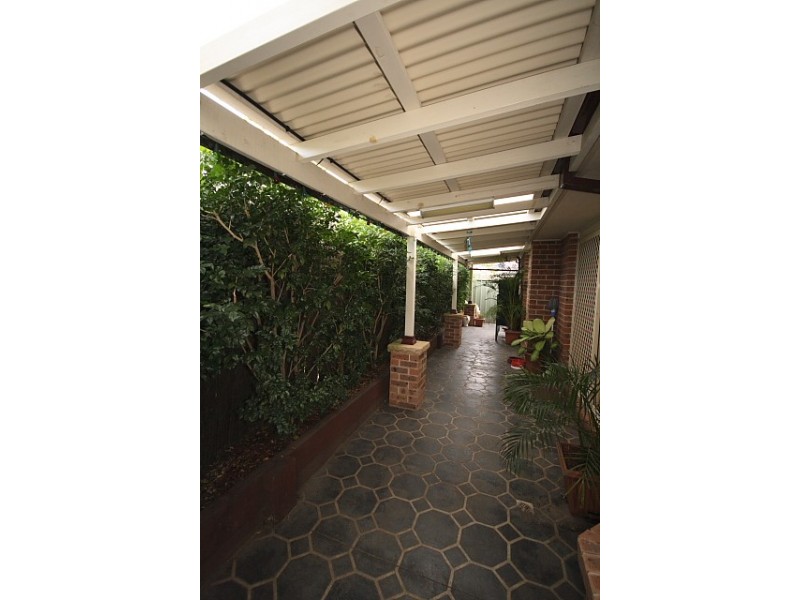 15 Dara Crescent, Glenmore Park NSW 2745