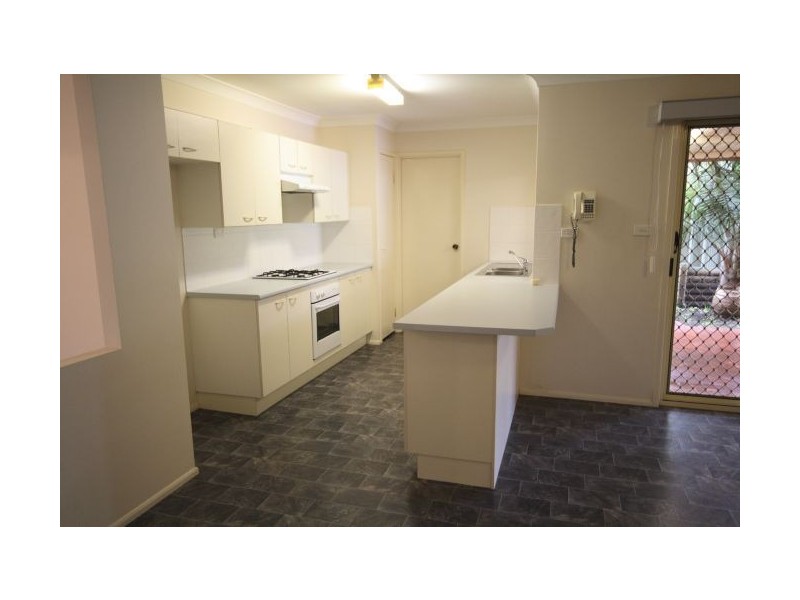 27 Waringa Crescent, Glenmore Park NSW 2745