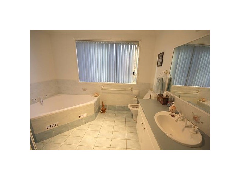 23 Dungara Crescent, Glenmore Park NSW 2745