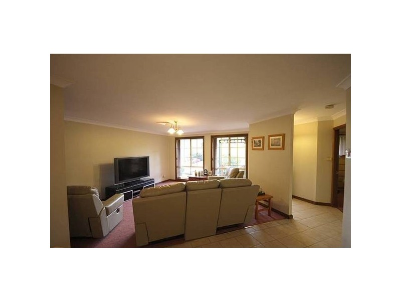 18 Bursaria Crescent, Glenmore Park NSW 2745