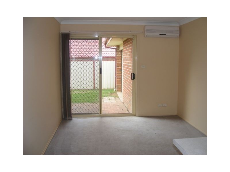 34 Thornbill Crescent, Glenmore Park NSW 2745