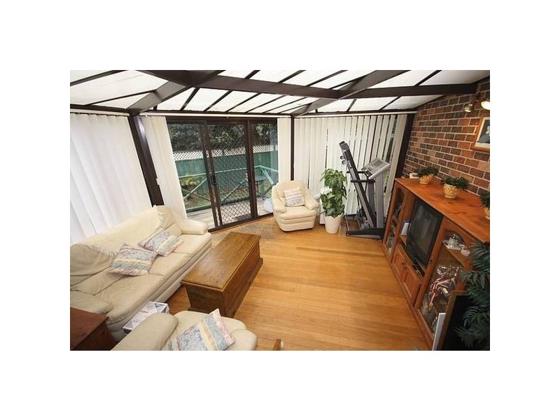 2 Sparks Road, Jamisontown NSW 2750