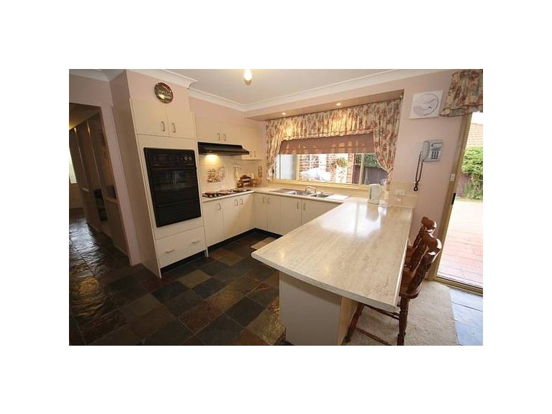 18 Lehmann Avenue, Glenmore Park NSW 2745