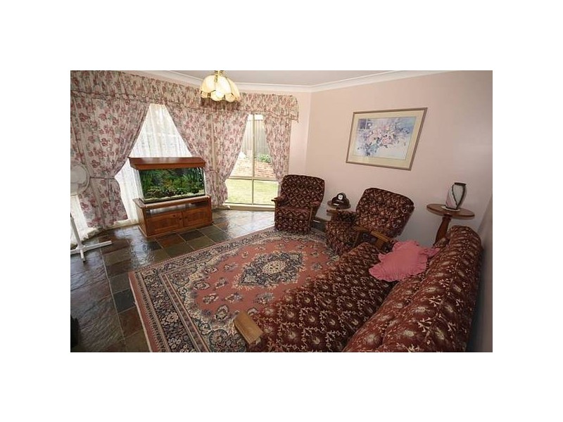 18 Lehmann Avenue, Glenmore Park NSW 2745