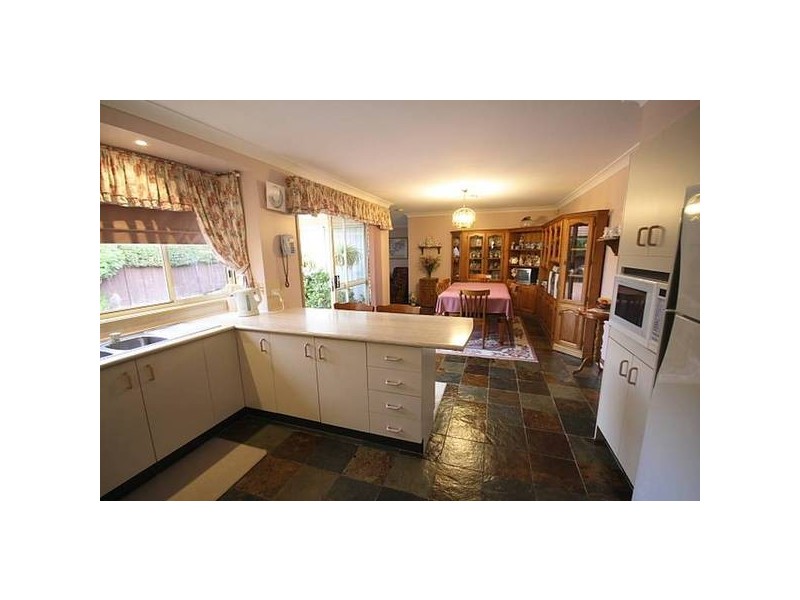 18 Lehmann Avenue, Glenmore Park NSW 2745