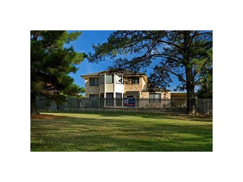 15 Turnberry Crescent, Glenmore Park NSW 2745