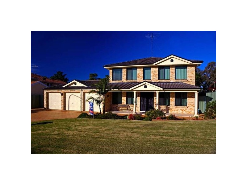 15 Turnberry Crescent, Glenmore Park NSW 2745
