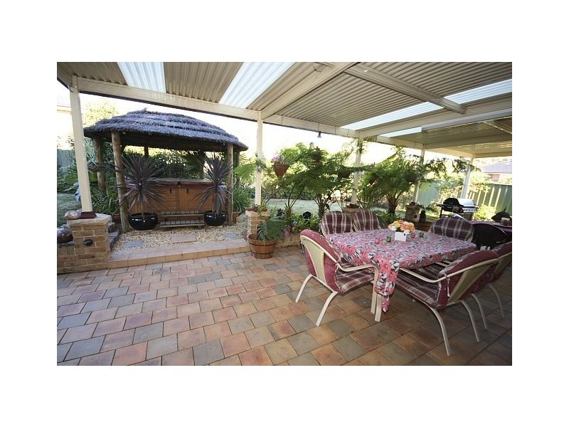 68 Glengarry Drive, Glenmore Park NSW 2745