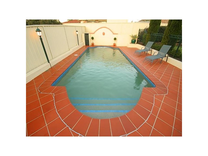 39 Woodlands Drive, Glenmore Park NSW 2745