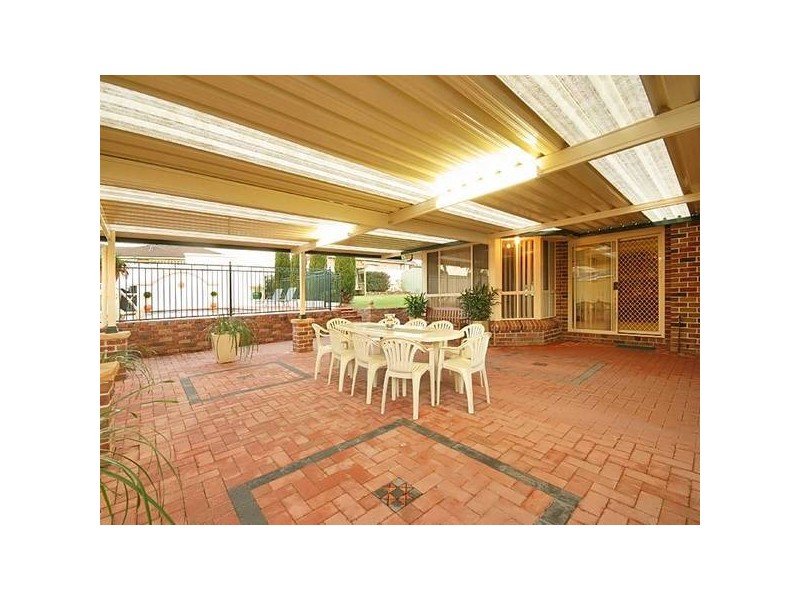 39 Woodlands Drive, Glenmore Park NSW 2745